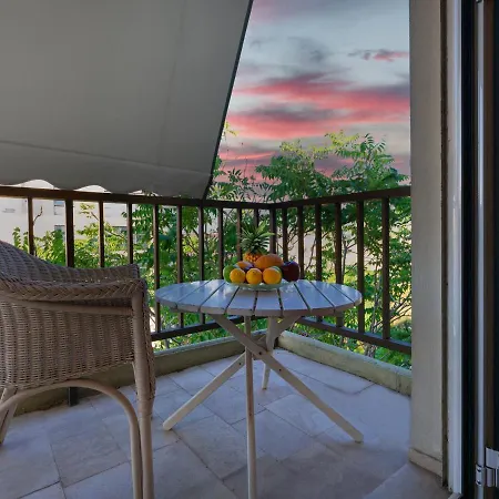 Metro Katechaki 3bd View Apartm. *