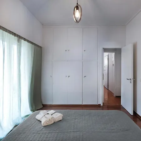 Metro Katechaki 3bd View Apartm. Athens