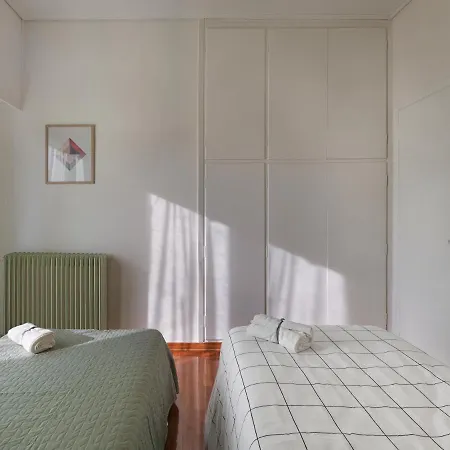 Metro Katechaki 3bd View Apartm. Διαμέρισμα